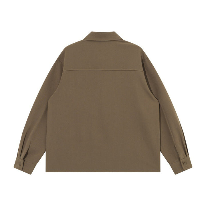 Unisex Boxy Hemdjacke mit minimalistischen Teilungsnähten und verdeckten Eingrifftaschen Echoarchiv