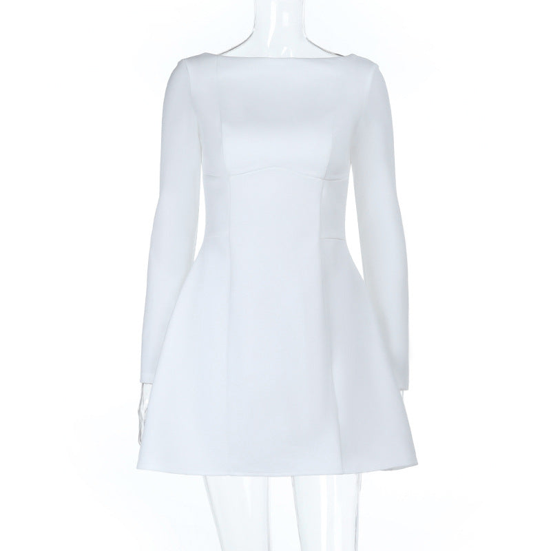Damen elegantes Langarmkleid mit ausgefallenem Ausschnitt und schwingendem Rock Echo Archiv