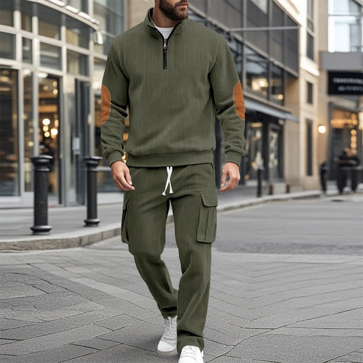 Herren modisches Sweatshirt und Cargo-Hose Set mit hohem Kragen und praktischen Taschen Echoarchiv