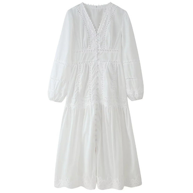 Damen 80+ Maxikleid mit V‑Ausschnitt, Spitzenbesatz, Knopfleiste und Ballonärmeln Echo Archiv