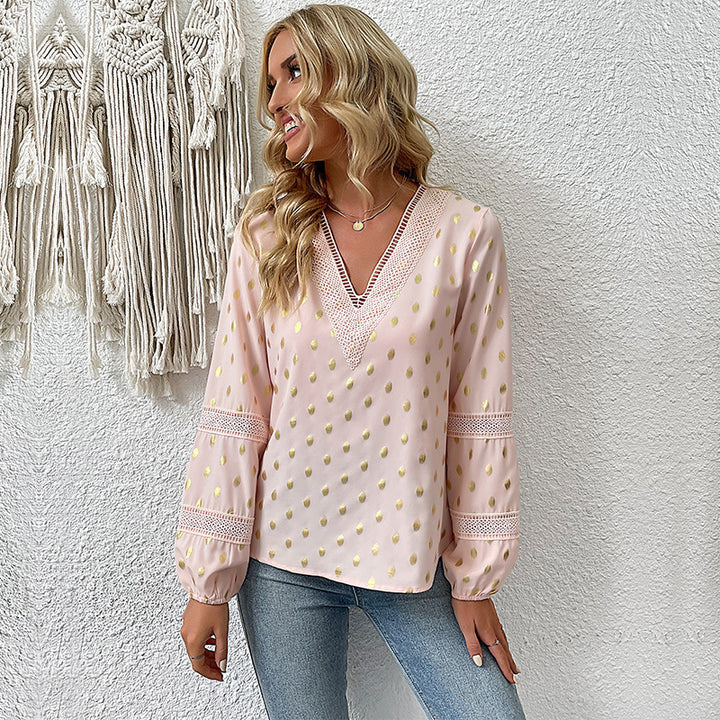 Damen Leichte Chiffonbluse mit V-Ausschnitt, Spitzenbesatz und Metallic-Pünktchen Echoarchiv
