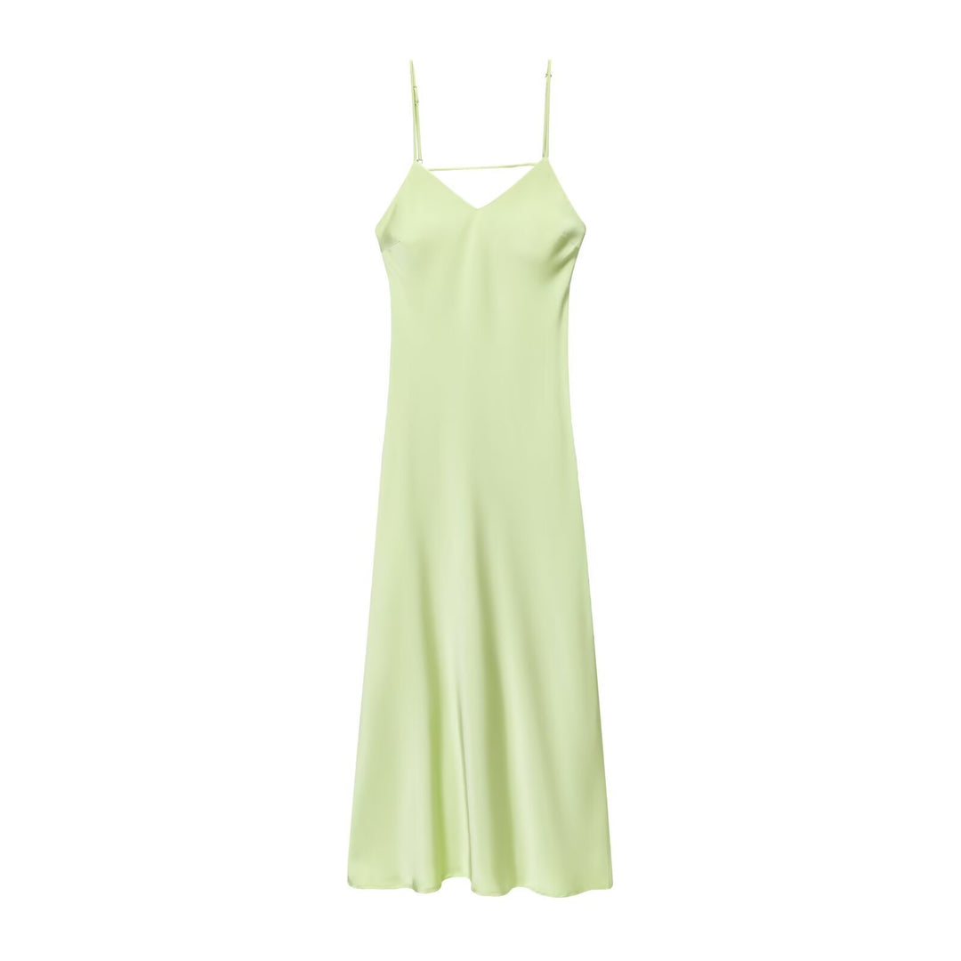 Damen Sommerliches Spaghettiträgerkleid mit schmeichelndem Schnitt und fließendem Stoff Echo Archiv