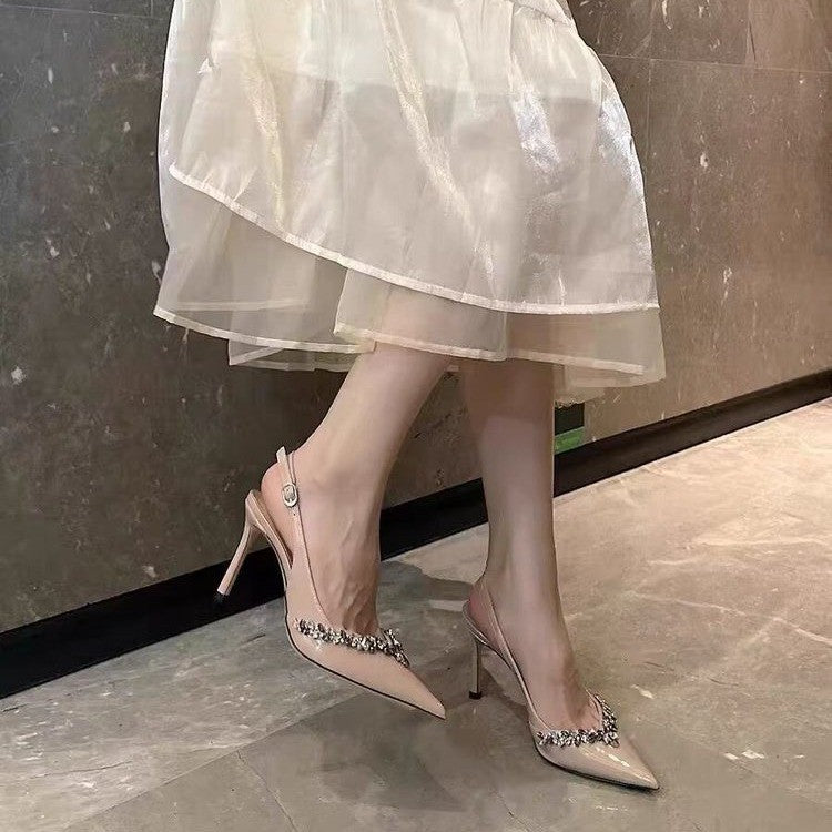 Damen Slingback‑Pumps mit spitzer Zehenform, verstellbarem Fersenriemen und Kristallbesatz – Lioré