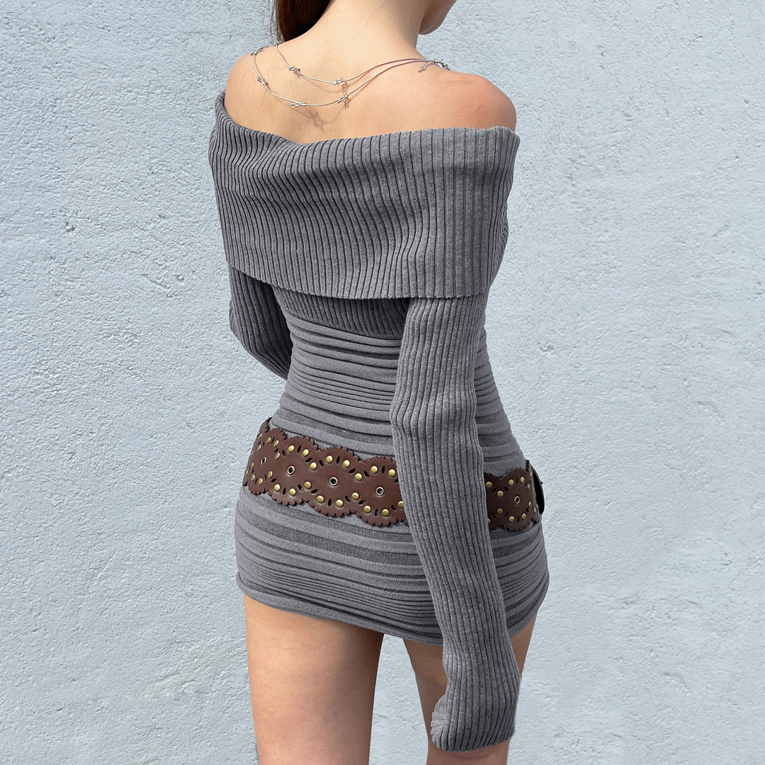 Damen nan schulterfreies figurbetontes Rippenstrick-Kleid mit Umschlagkragen, Längsraffung und Langarm Echo Archiv