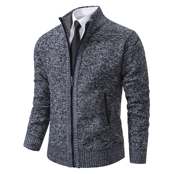 Herren elegante Strickjacke mit hohem Kragen und praktischem Reißverschluss Echoarchiv