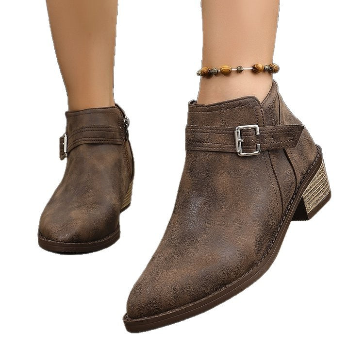 Damen Kurzschaft‑Ankle‑Boots mit seitlichem Reißverschluss, Zier­schnalle und geflochtener Keil‑Optik – Varelle