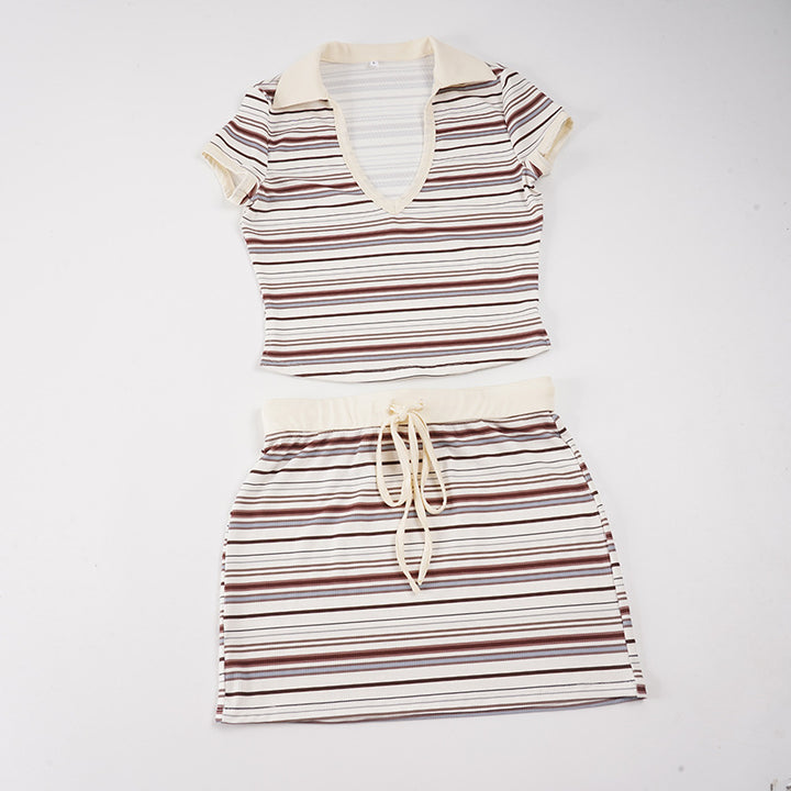Damen gestreiftes Zweiteiliges Freizeitoutfit Echo Archiv