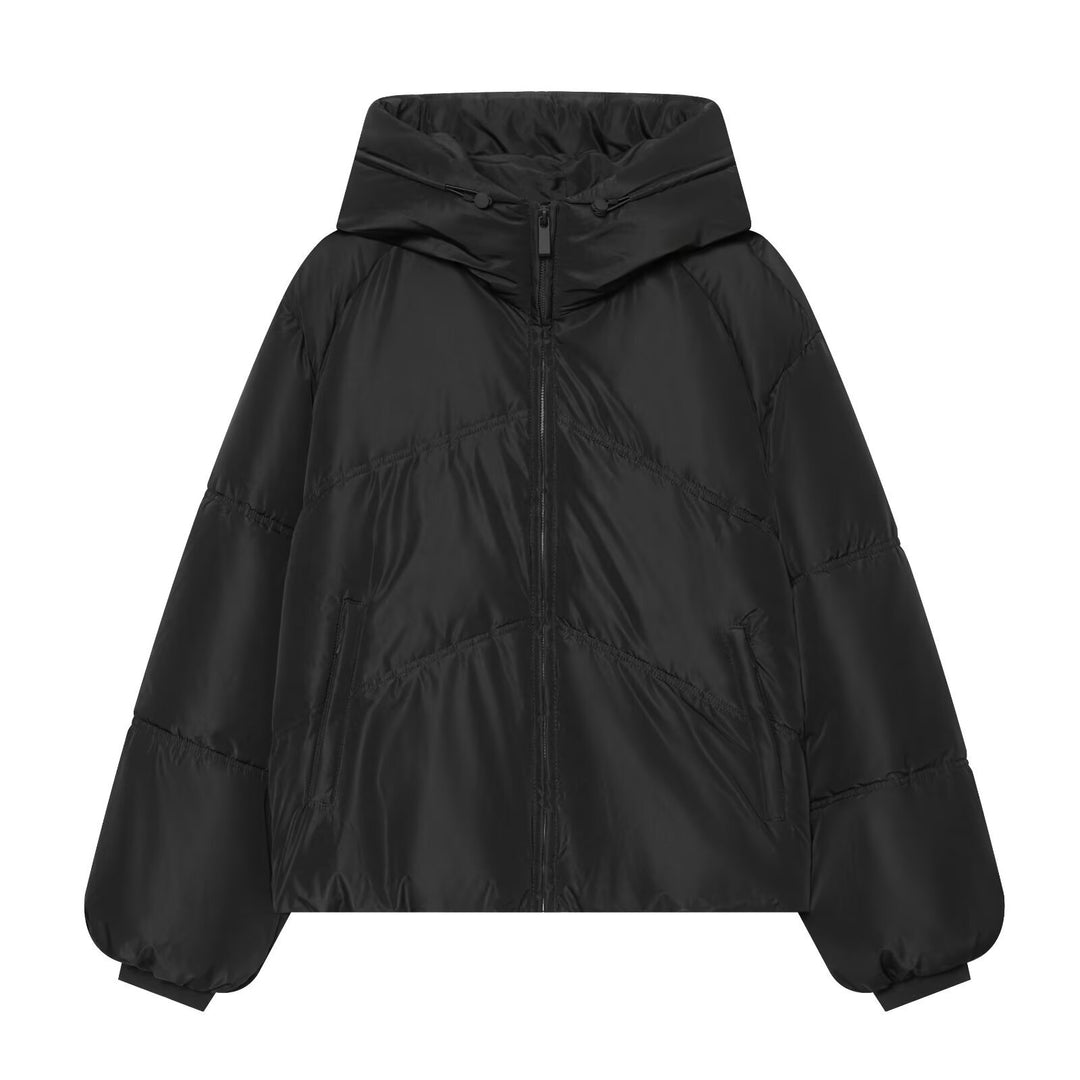Damen Kurz geschnittene wattierte Oversize‑Steppjacke mit hohem Stehkragen und Kapuze Echoarchiv