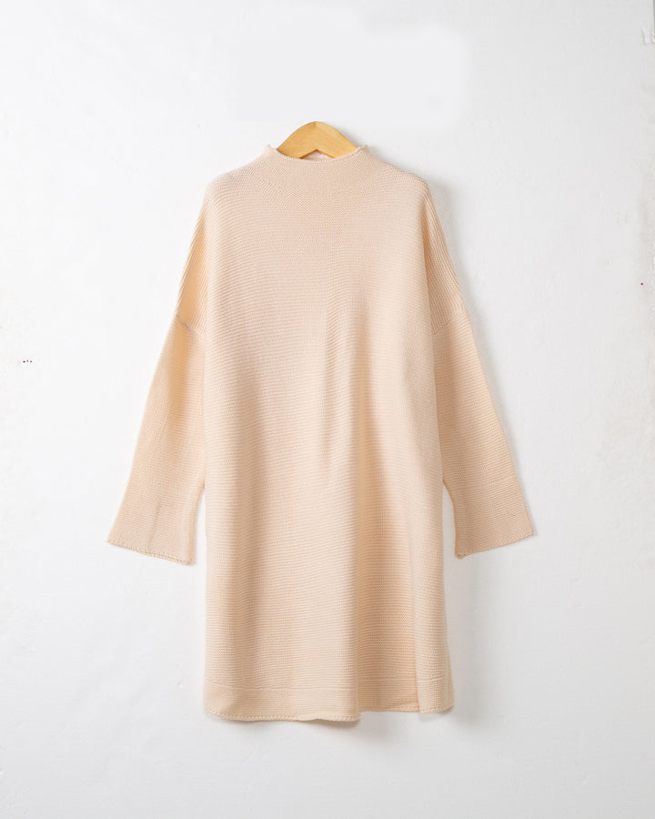 Damen Oversize Strick-Tunika mit kurzem Stehkragen und überschnittener Schulter Echo Archiv