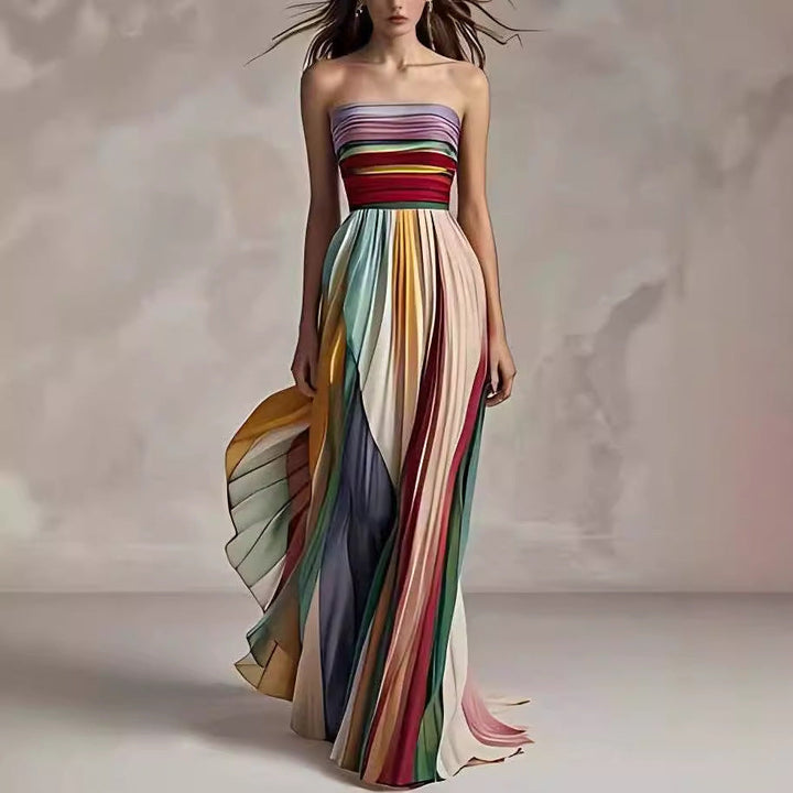 Damen Maxikleid mit Schwingenden Falten und Elegantem Bandeau-Ausschnitt – Valéora