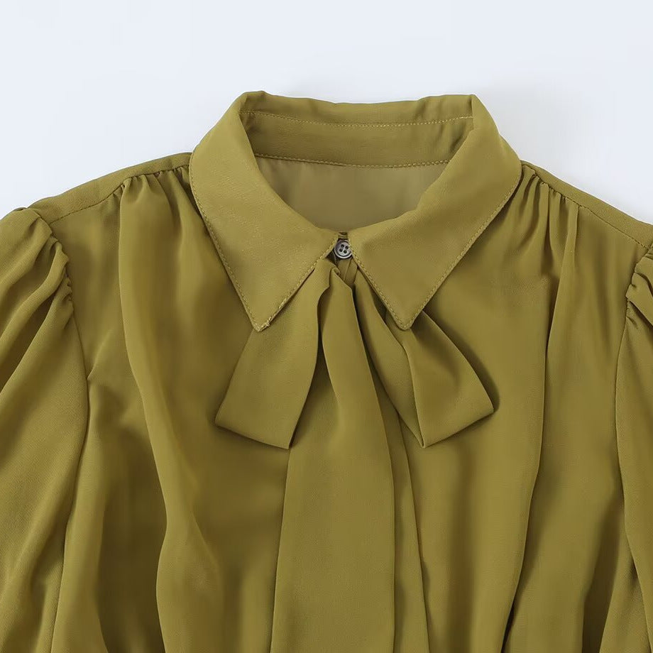 Damen Chiffon‑Maxikleid mit Bindeschleife, tailliertem Knotenband und Rüschenärmeln Echoarchiv