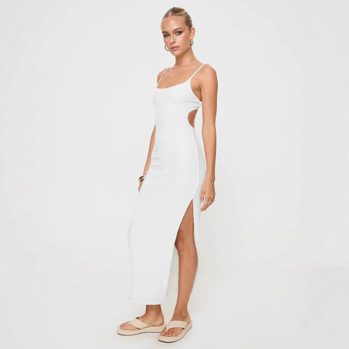 Damen Maxikleid mit schmalen Spaghettiträgern und figurumspielendem Schnitt Echo Archiv
