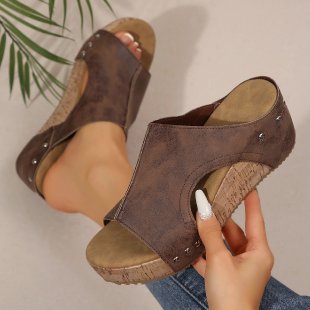 Damen nan Keilsandalette mit Fersenriemen, ergonomischem Fußbett, Korkoptik-Plateau und gepolstertem Zehenbereich Echo Archiv
