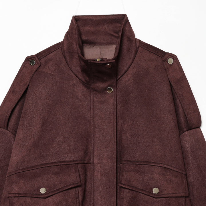 Damen kurzes Veloursblouson mit Stehkragen, Schulterpaspeln und aufgesetzten Klappentaschen – Célinea