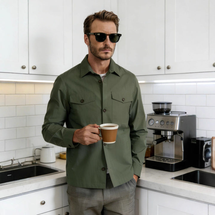 Herren Overshirt-Hemdjacke mit Pattentaschen und klassischem Hemdkragen Echoarchiv