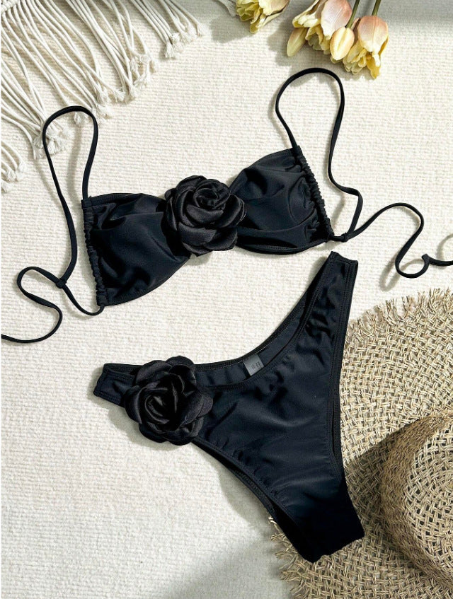 Damen Bikini mit dekorativen Blumenakzenten und modischem Schnitt Echo Archiv