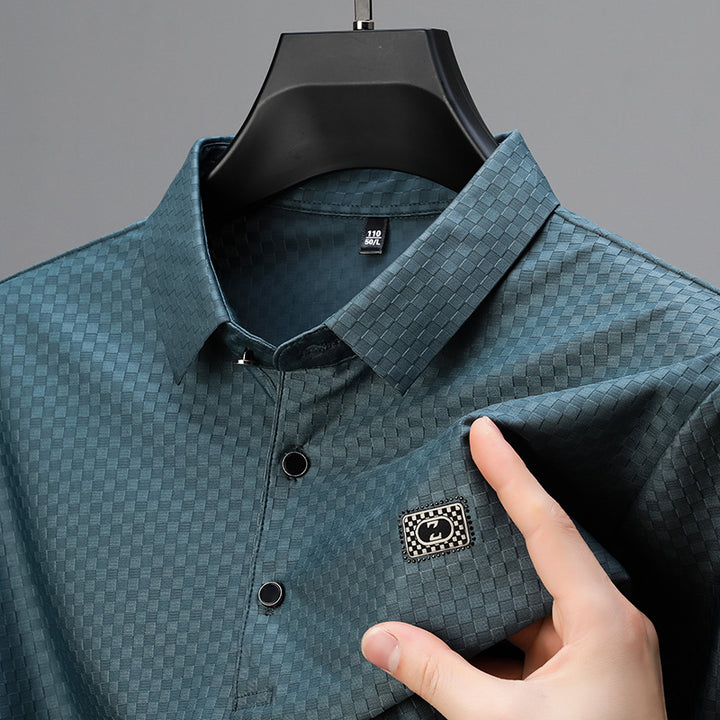 Herren elegantes Poloshirt mit strukturierter Oberfläche und praktischen Details Echoarchiv