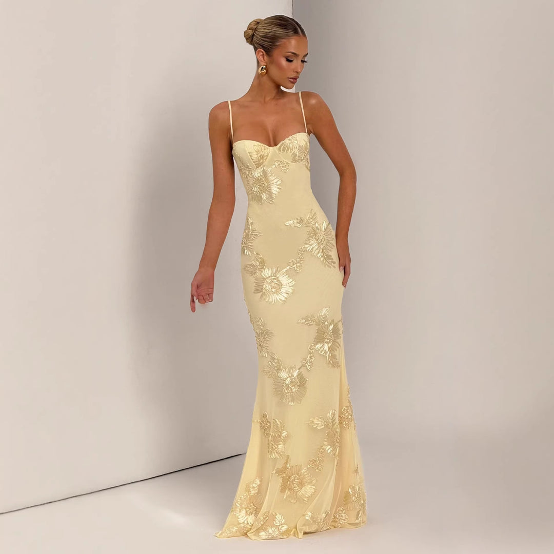 Damen Elegantes Abendkleid mit floralem Spitzenmotiv und tailliertem Schnitt Echo Archiv