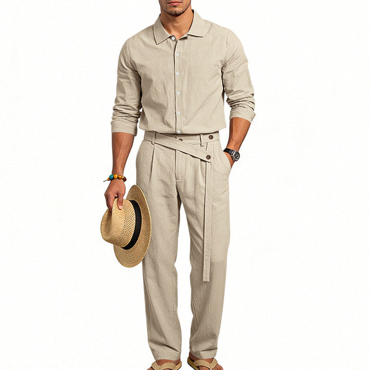 Herren nan eleganter Leinen-Zweiteiler mit Hemd und Hose mit hohem Bund und Bindegürtel Echoarchiv