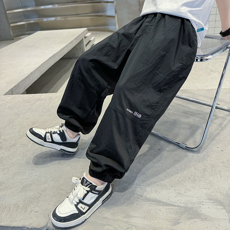 Damen lässige, atmungsaktive Sporthose mit praktischen Eingrifftaschen Echo Archiv
