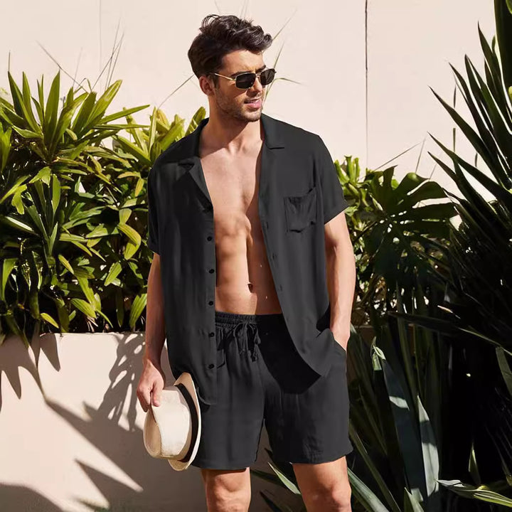 Herren nan zweiteiliges Sommer-Freizeitensemble mit offenem Revershemd und elastischer Kurzhose Echo Archiv