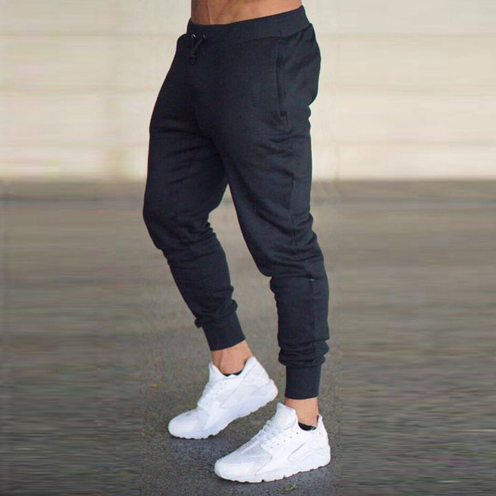 Herren sportliche Jogginghose mit praktischen Taschen Echoarchiv