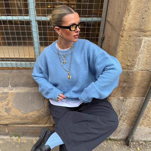 Damen Flauschiger Boxy Strickpullover aus Alpaka-Mix mit weitem Rundhalsausschnitt Echoarchiv