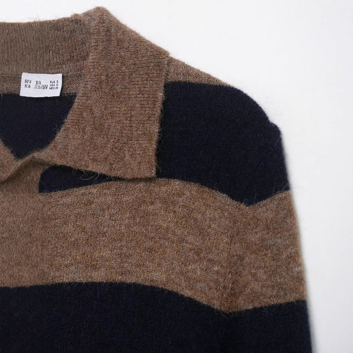 Damen gestreifte kuschelige Strickjacke mit Hemdkragen und durchgehender Knopfleiste Echoarchiv