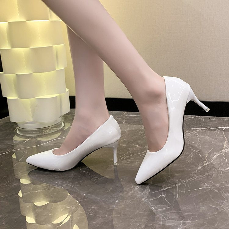 Damen Patent-Pumps mit spitzer Zehenform, schlankem Stiletto und gepolsterter Komfortsohle – Lioré