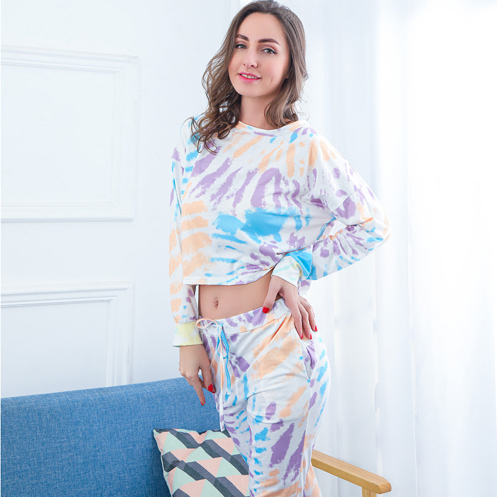 Damen Zweiteiliges Crop-Lounge-Set mit Batikprint, Oversize-Sweatshirt und Kordelbund-Jogger – Élanora