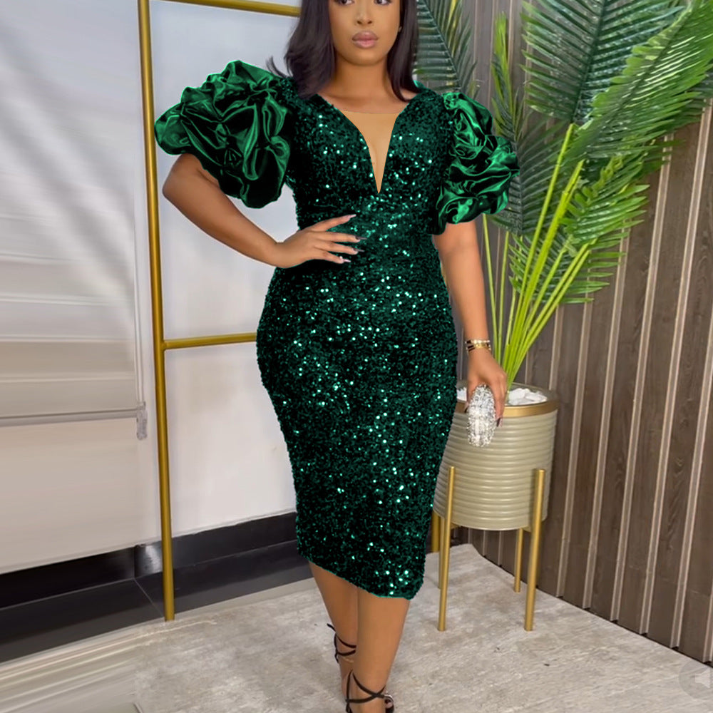 Damen Glamouröses Partykleid mit funkelnden Pailletten und voluminösen Ärmel Echo Archiv