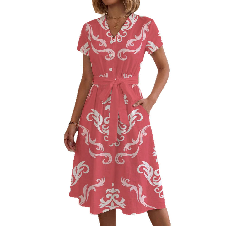 Damen Sommerliches Kleid mit taillierbarem Bindegürtel und floralem Muster Echo Archiv