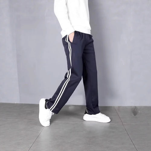 Herren Sportliche Trainingshose mit seitlichen Streifen – Sorevano