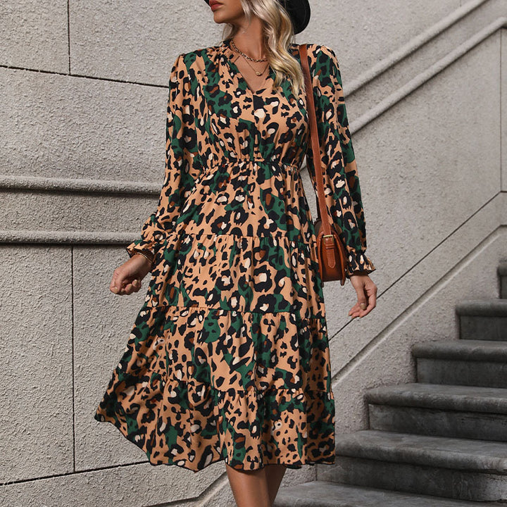 Damen Wickel-Midikleid mit Leopardenmuster, Stufenrock und elastischer Taillenpassform Echoarchiv