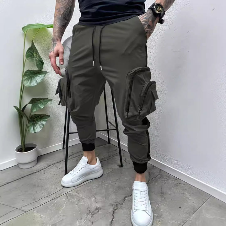 Herren Cargo-Hose mit mehreren Reißverschlusstaschen und elastischen Bündchen Echoarchiv