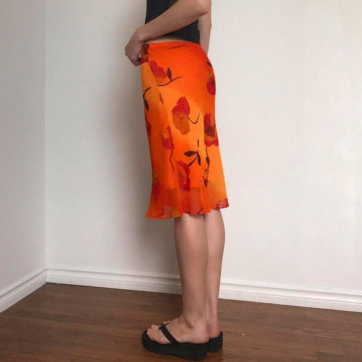 Damen schwingender Sommerrock mit floralen Mustern und leichtem Stoff Echo Archiv