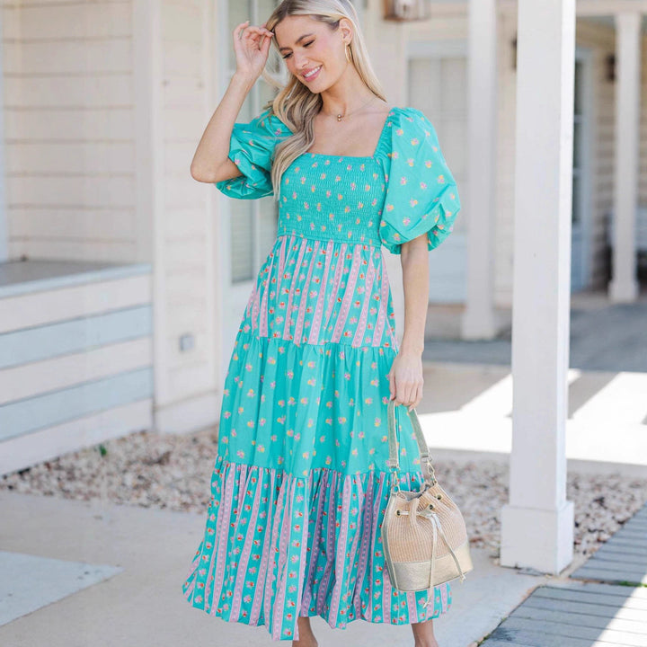 Damen Maxikleid mit gerafftem Oberteil und voluminösen Puffärmeln Echo Archiv