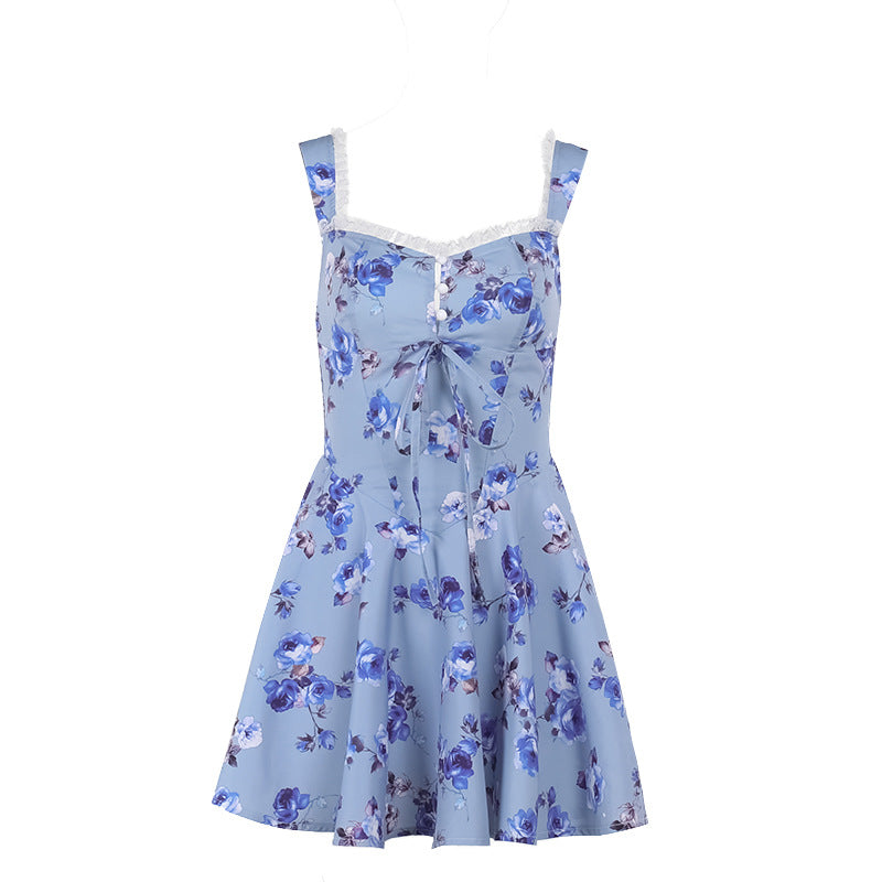 Damen Verspieltes Blumenkleid mit tiefem V-Ausschnitt und Spitzenakzenten Echo Archiv