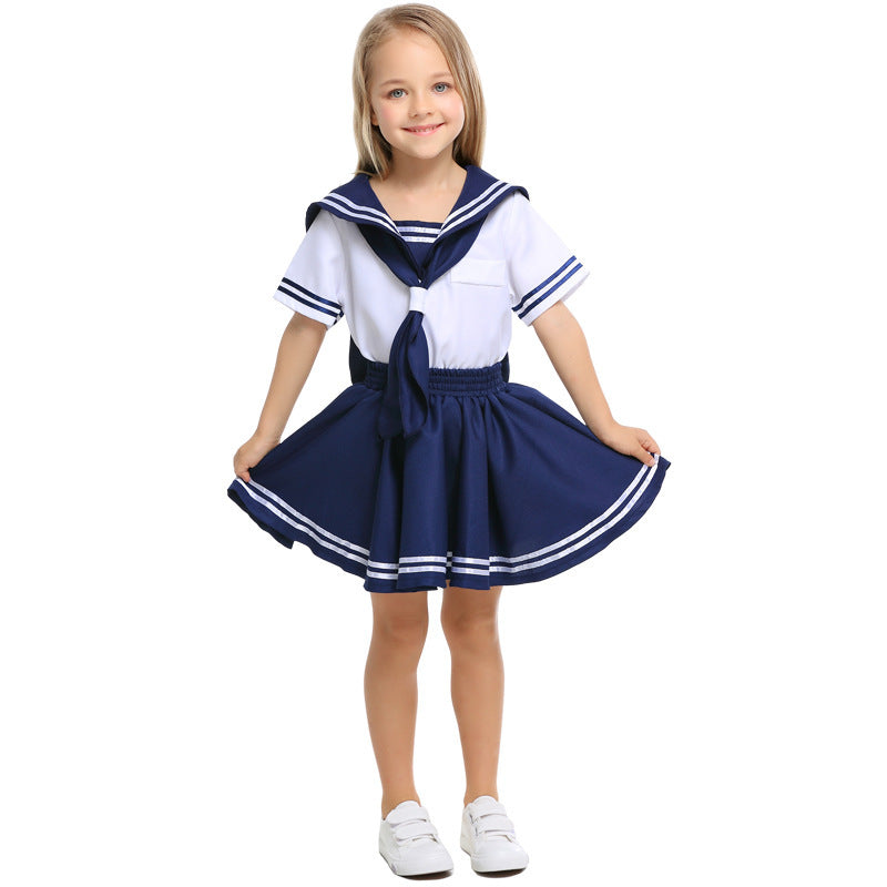 Mädchen Matrosen Outfit mit Rüschen und Schleifen Echo Archiv