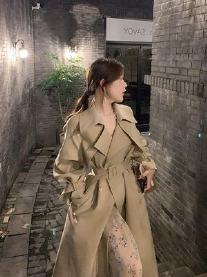 Damen Kastenförmiger Midilanger Trenchcoat mit weichem Fall und verstellbaren Manschetten Echoarchiv