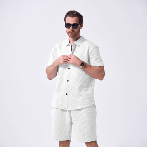 Herren Kurzärmliges Hemd mit strukturiertem Design und passenden Shorts Echoarchiv