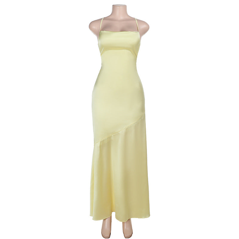 Damen Elegantes Maxikleid aus luxuriösem Satin mit verführerischem V-Ausschnitt Echo Archiv
