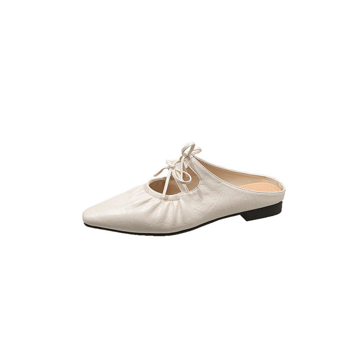 Damen Spitz zulaufende Metallic-Mules mit gerafftem Vorderblatt und Zierband‑Schnürung – Lioré