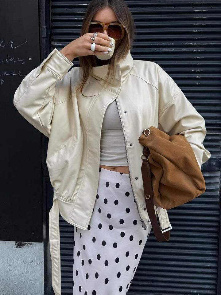 Damen Oversize-Lederimitatjacke mit Stehkragen und Tunnelzug Echoarchiv
