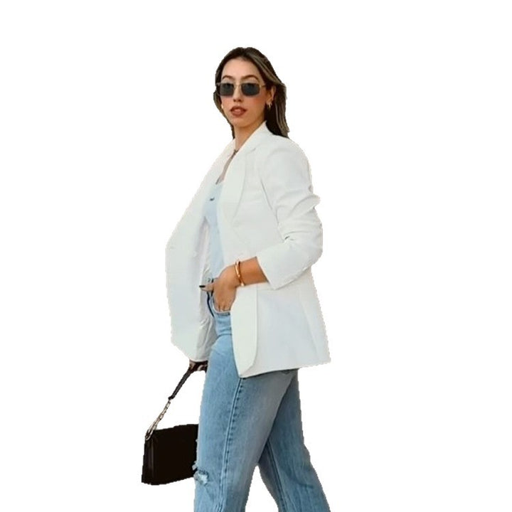 Damen Figurnaher Doppelreihiger Longblazer mit leichtem Schulterpolster und cleanem Revers Echoarchiv