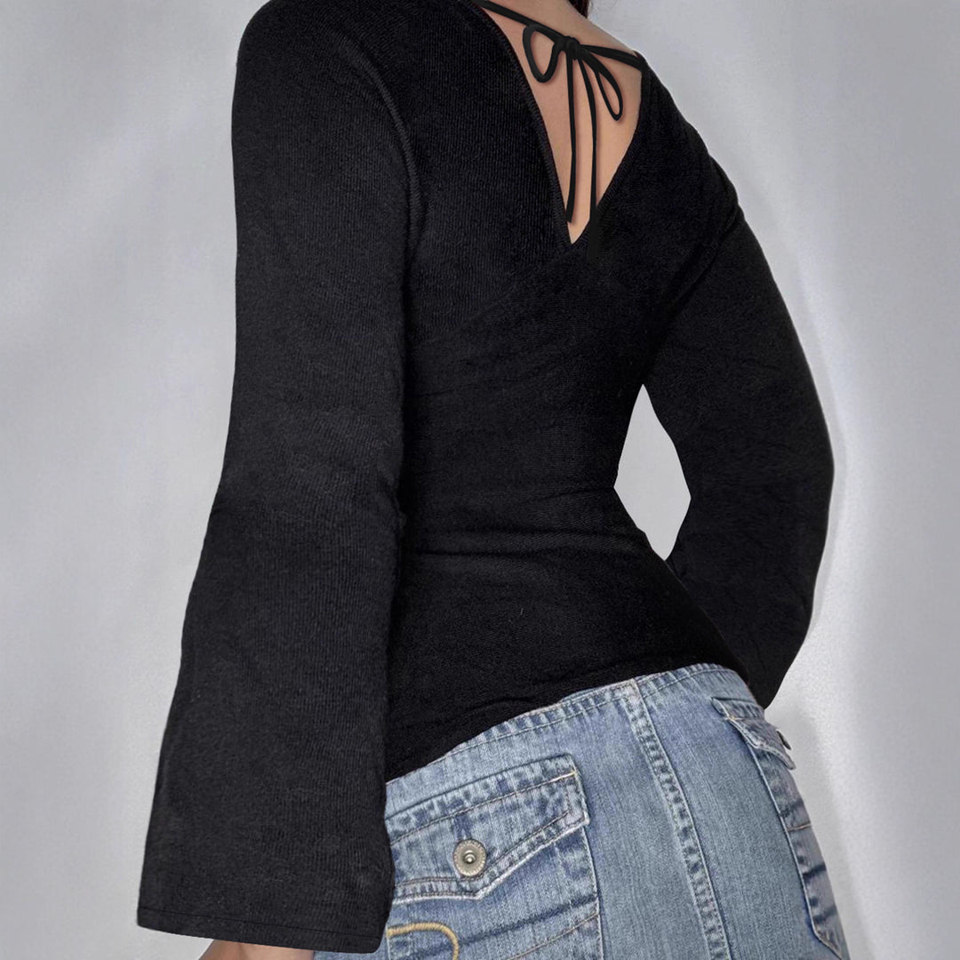 Damen nan figurbetontes Langarm-Top mit tiefem V-Ausschnitt, Nackenband zum Binden und taillierter Silhouette Echo Archiv