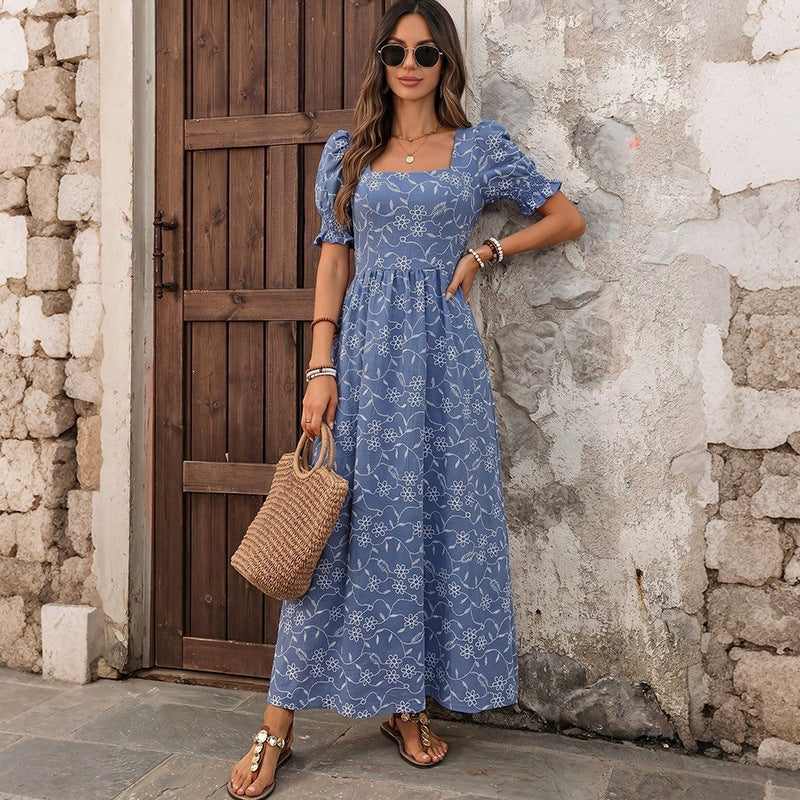 Damen Langes Leichtes Sommer-Maxikleid mit quadratischem Ausschnitt, Puffärmeln und floraler Stickoptik Echoarchiv