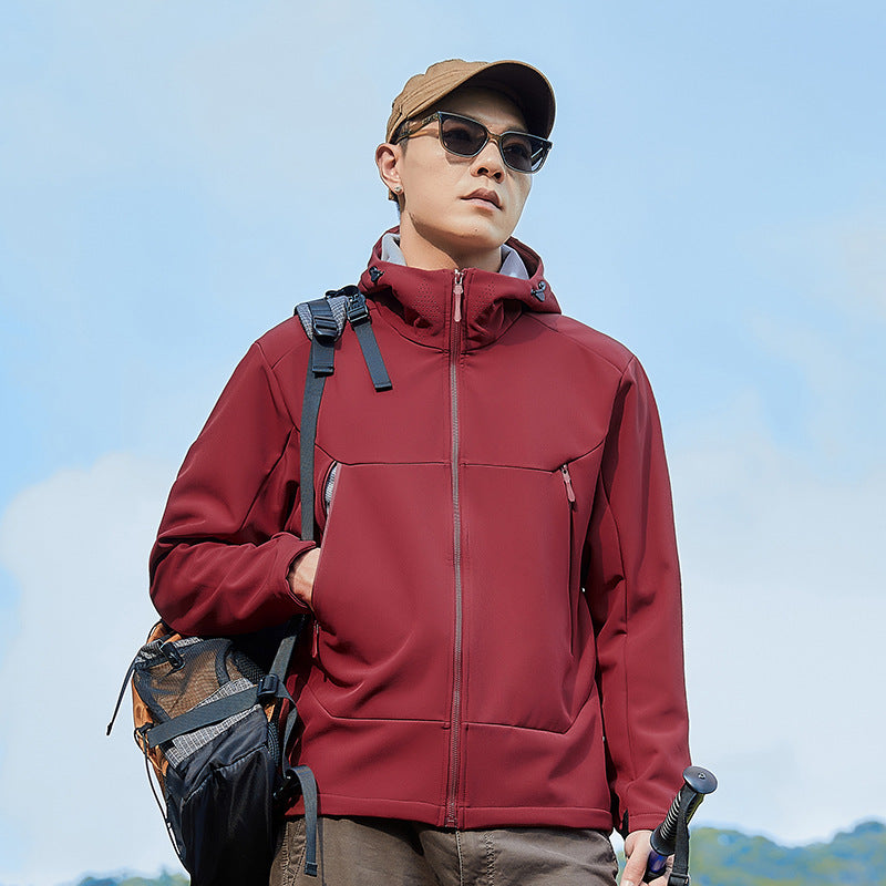 Herren Softshell-Funktionsjacke mit hohem Thermokragen, Kapuze und wasserabweisenden Reißverschlüssen Echoarchiv