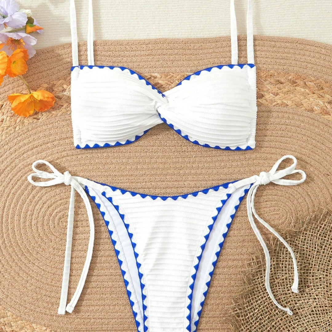 Damen Triangel-Bikini mit dekorativem Rüschensaum Echo Archiv