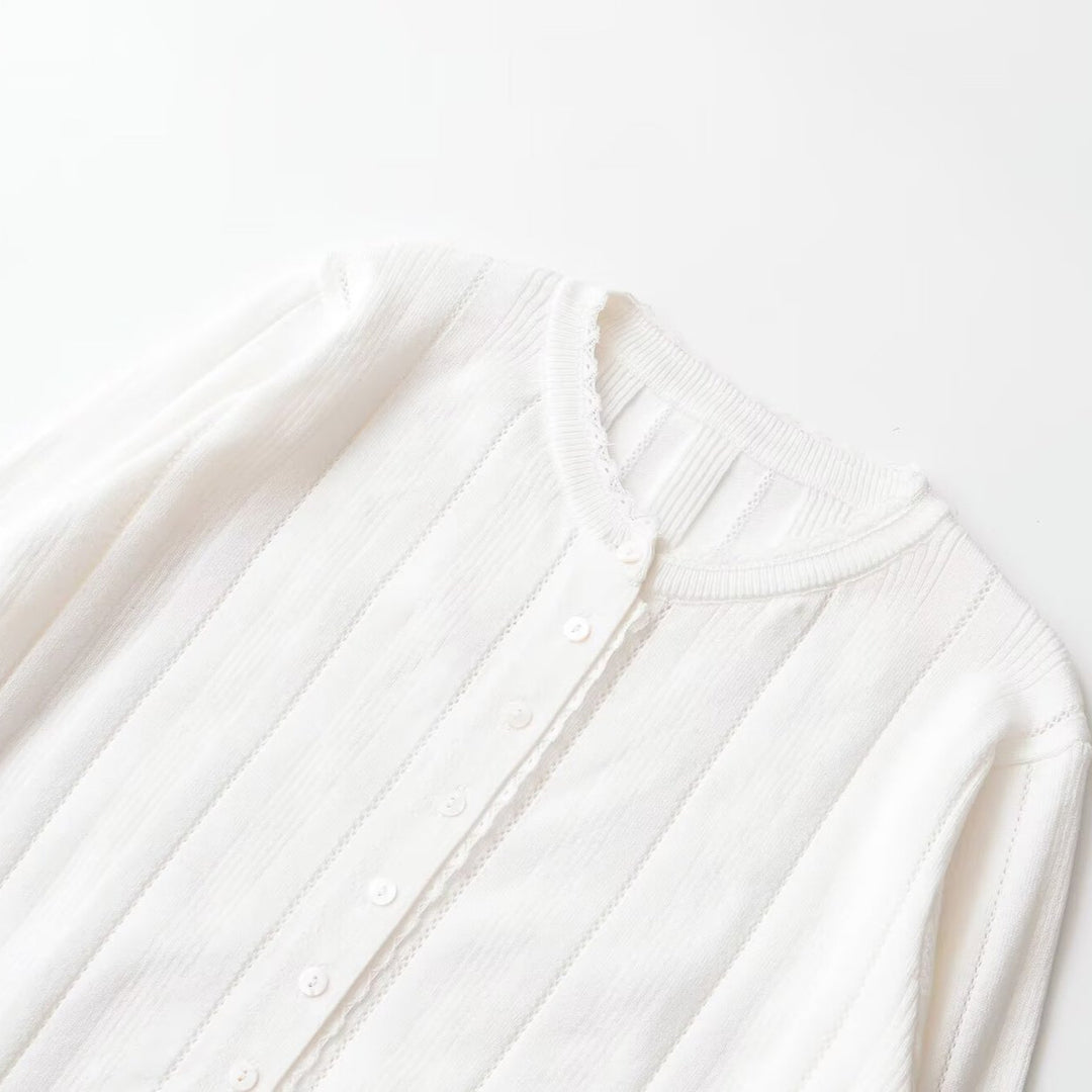 Damen Leichte Feinstrick-Cardigan mit Knopfleiste, Spitzenkante und Rippstruktur Echo Archiv